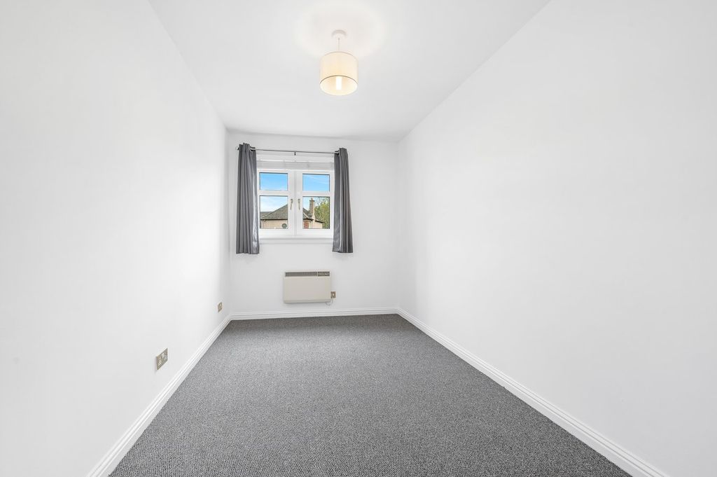 Additional image 15 of 2 bed flat for saleKing Street, Inverkeithing KY11