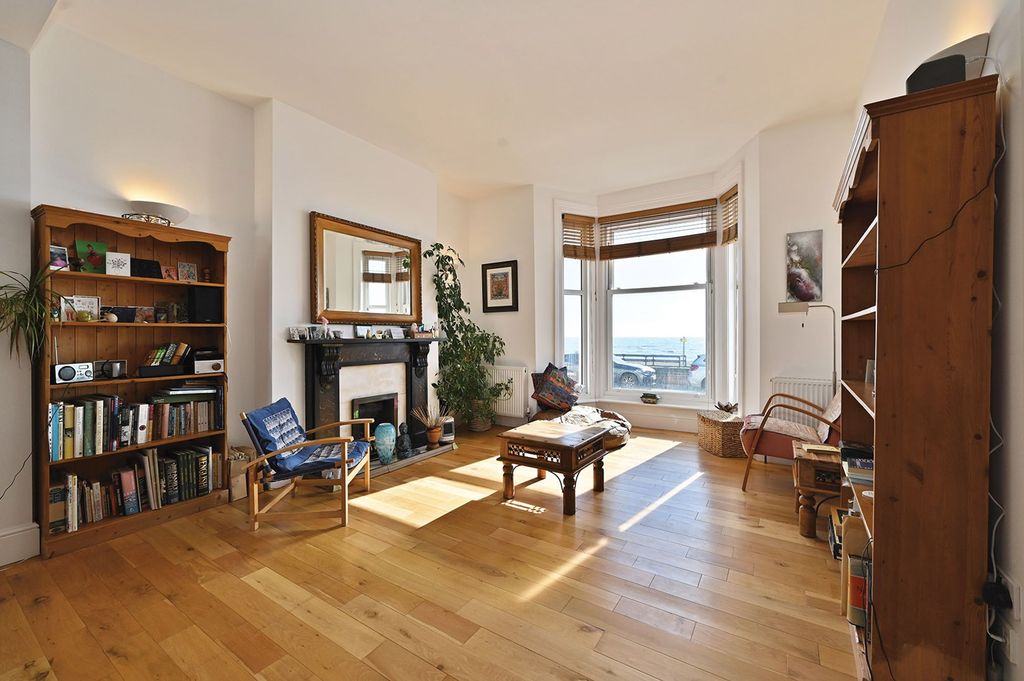 Additional image 7 of 6 bed terraced house for saleWest Parade, Hythe CT21