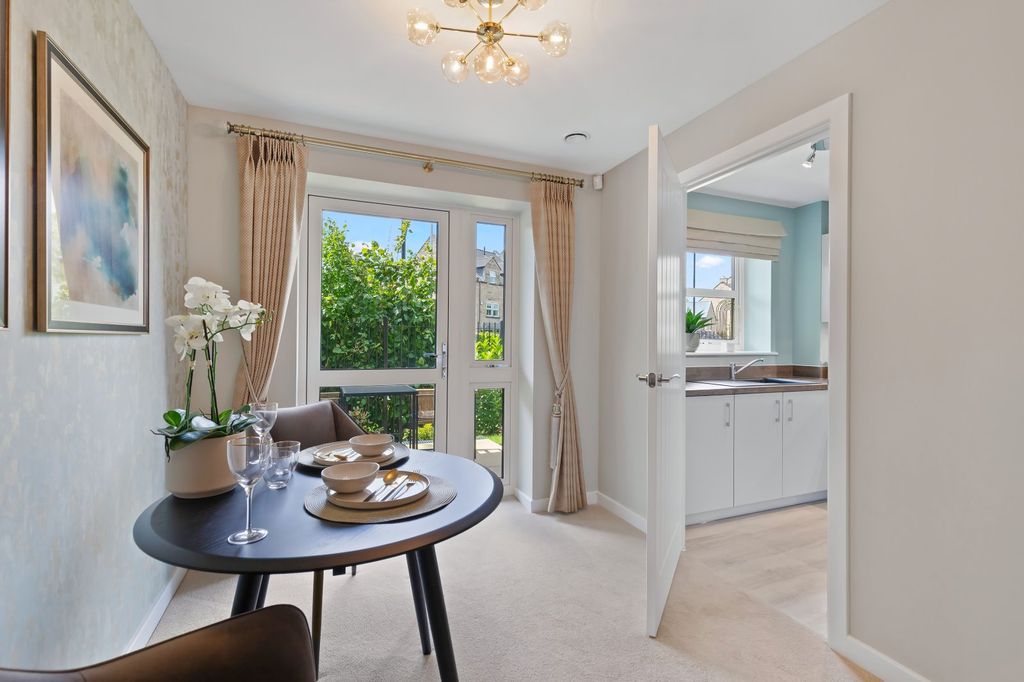 Additional image 9 of 2 bed flat for saleSummer Court, Burley In Wharfedale, Ilkley, West Yorkshire LS29