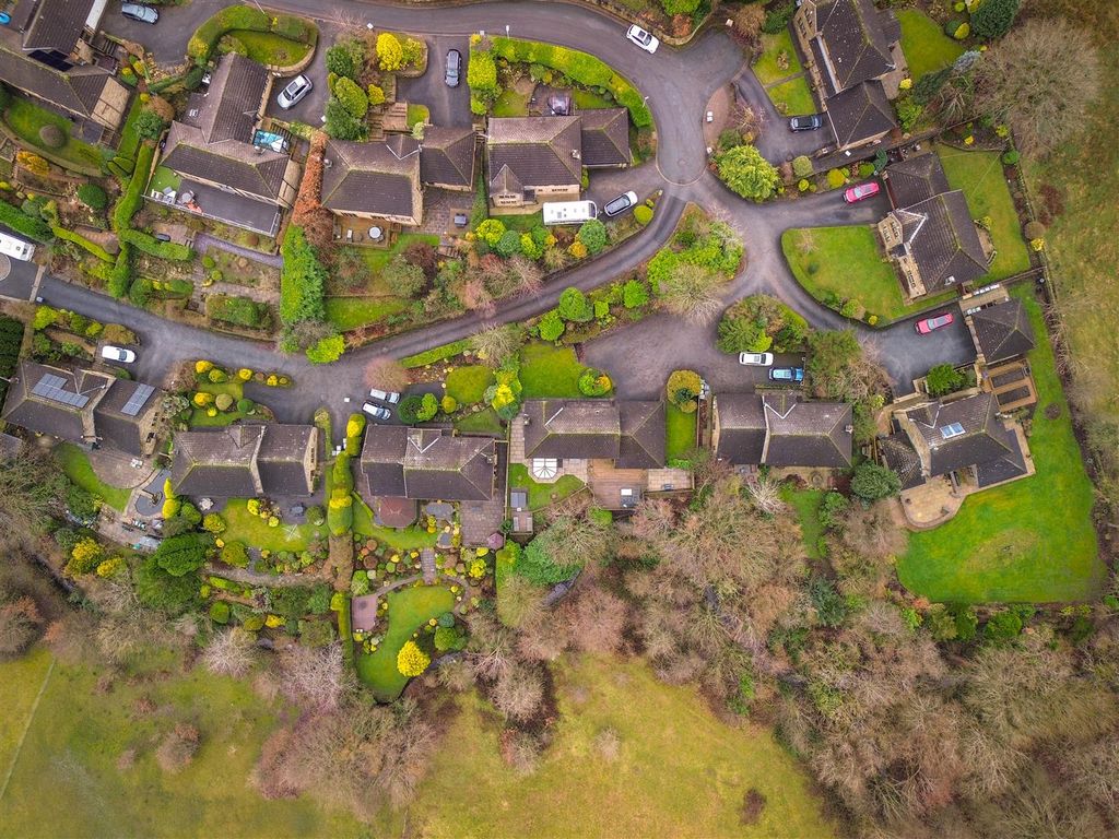 Additional image 30 of 4 bed detached house for salePrince Wood Lane, Huddersfield HD2