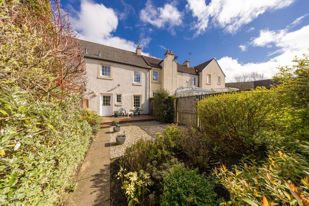 3 bed terraced house for sale17 Bonaly Wester, Colinton, Edinburgh EH13
