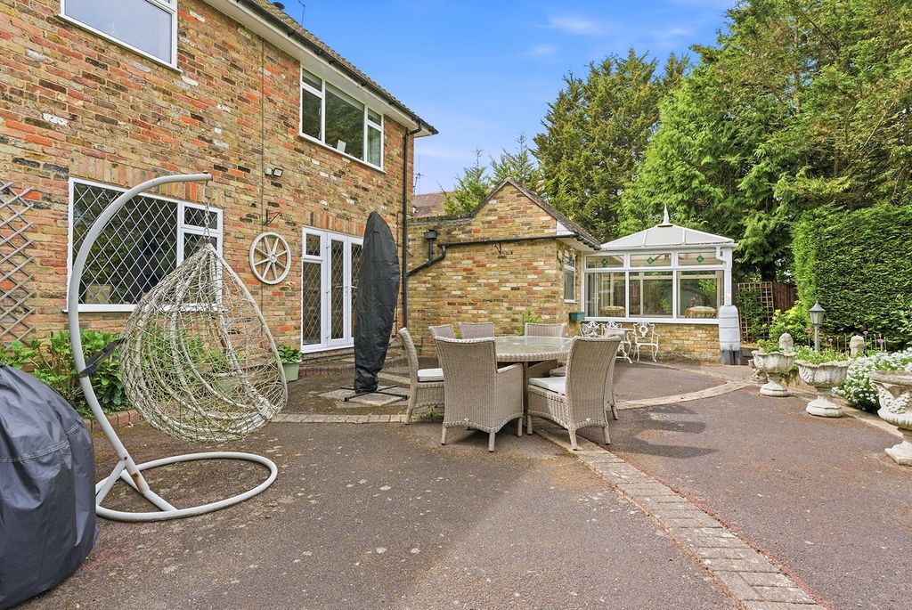 Additional image 24 of 5 bed detached house for saleNorwood Lane, Iver SL0