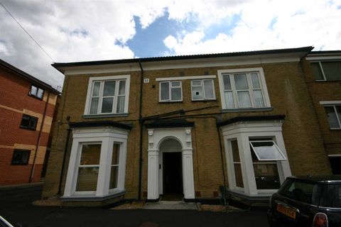 Regents Park Road, Southampton SO15