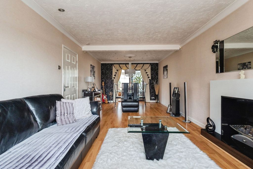 Additional image 5 of 4 bed detached house for saleWelch Road, Hyde, Greater Manchester SK14