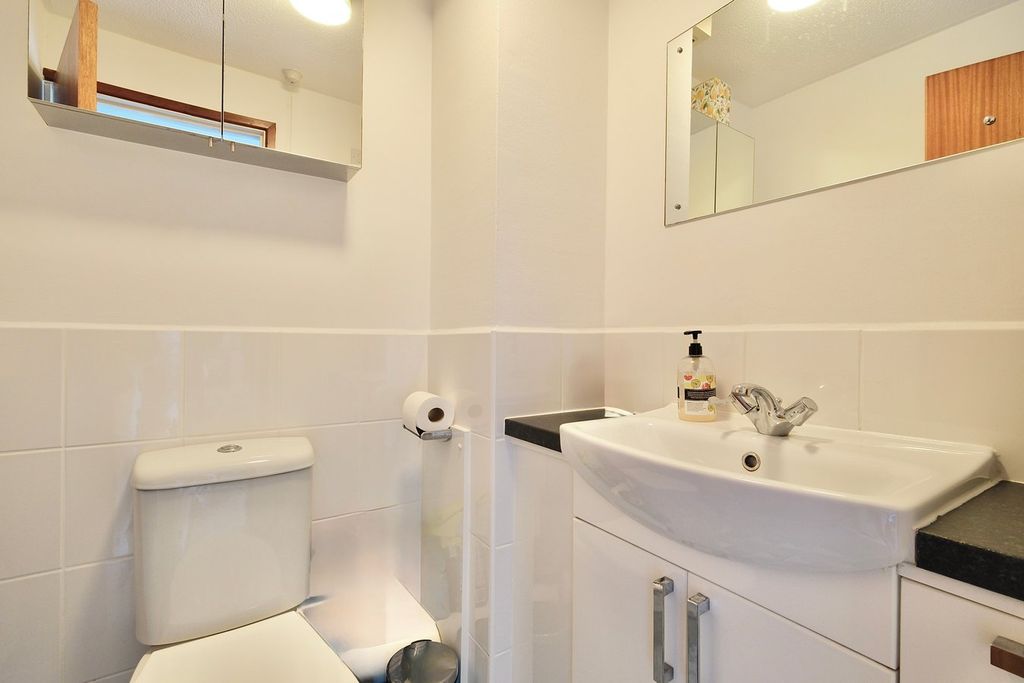 Additional image 5 of 3 bed flat for saleBridge Place, Godmanchester, Huntingdon PE29