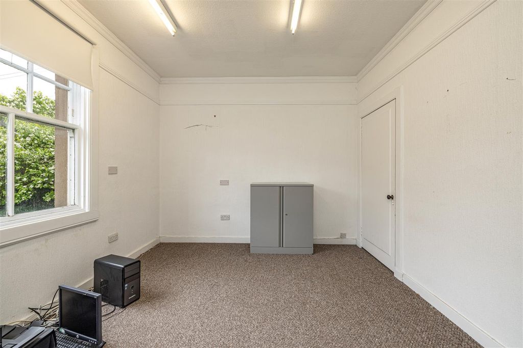 Additional image 16 of 4 bed semi-detached house for saleSt Mary's Presbytery, Bowmont Street, Kelso TD5