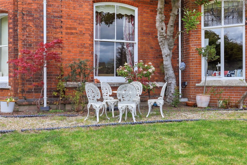 Additional image 21 of 5 bed semi-detached house for saleParkside Avenue, Ipswich, Suffolk IP4