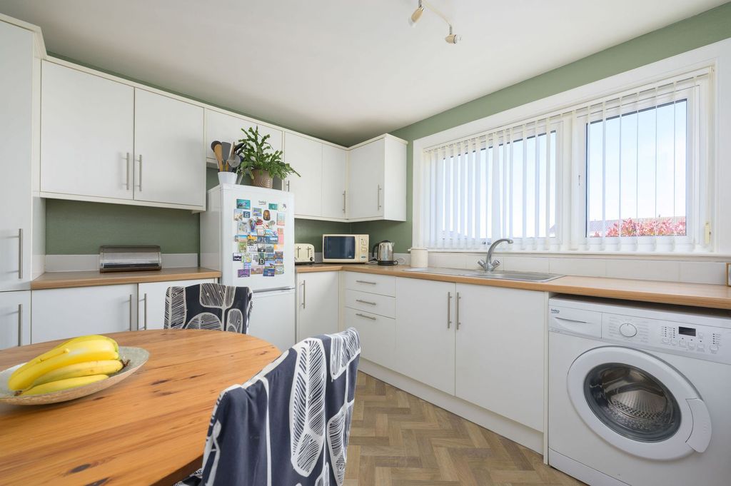 Additional image 7 of 2 bed terraced house for saleSpencerfield Road, Inverkeithing KY11
