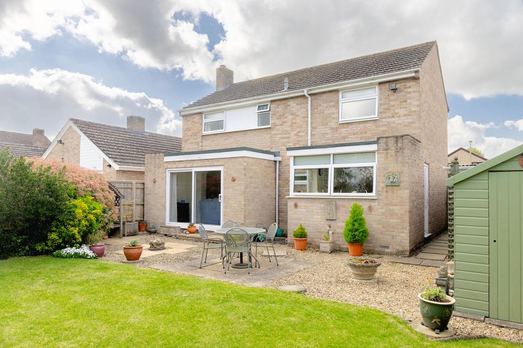 3 bed detached house for saleFreeborn Close, Kidlington OX5