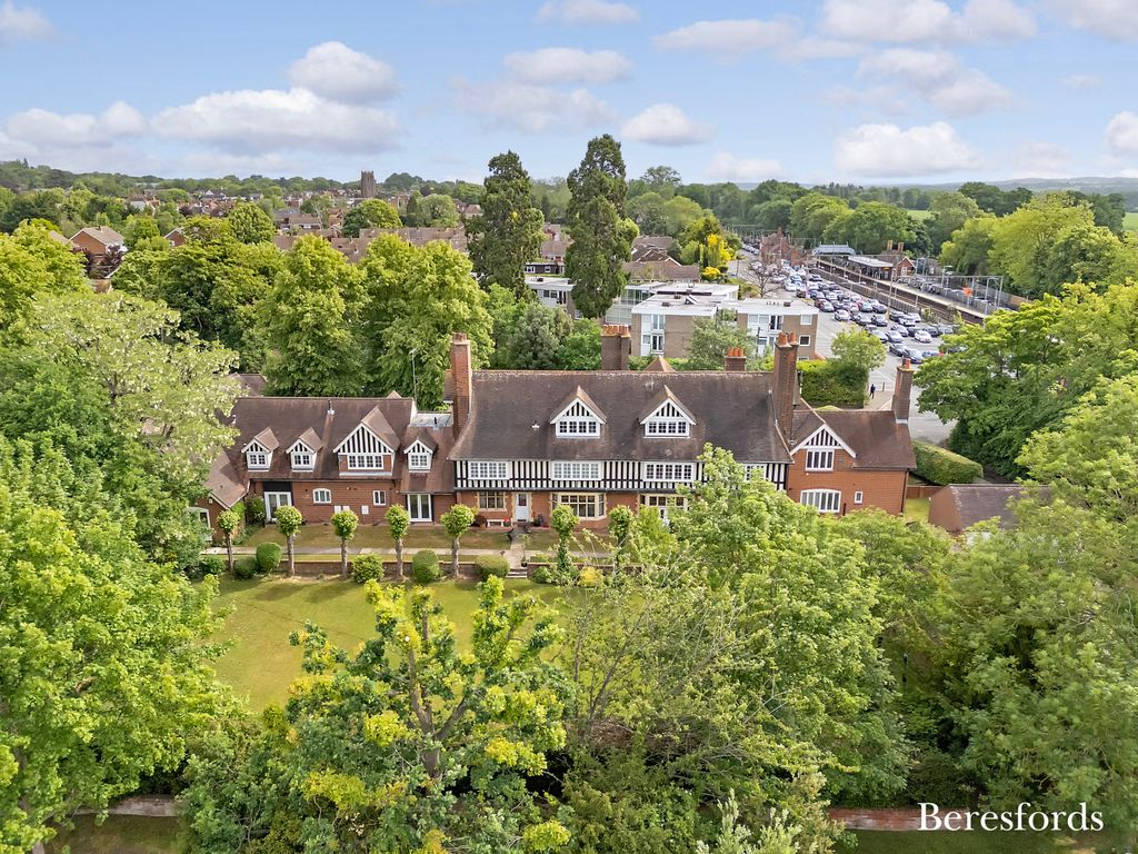 1 bed flat for saleStation Lane, Ingatestone CM4 photo 5