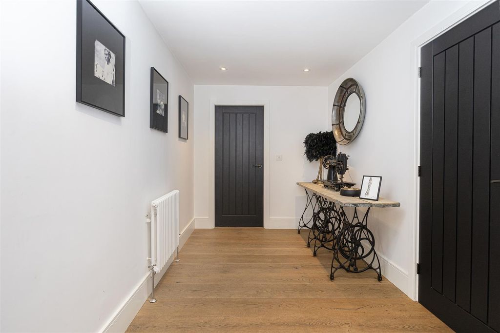 Additional image 24 of 4 bed detached house for saleOakfield Road, Birkby, Huddersfield HD2