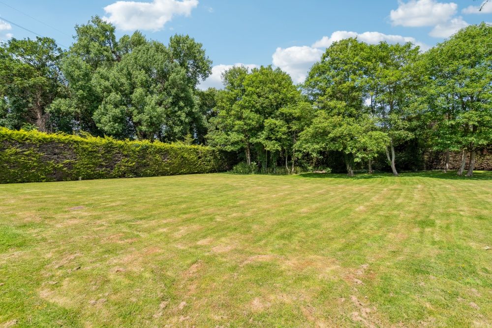 Additional image 29 of 8 bed detached house for saleSlough Road, Iver SL0