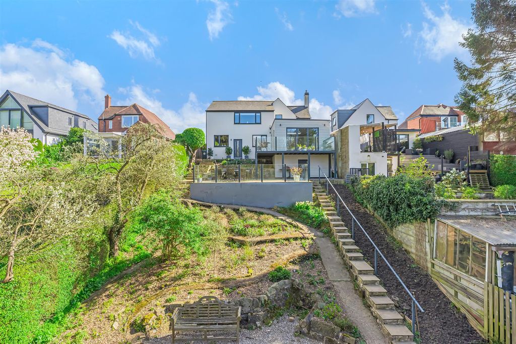 Additional image 30 of 4 bed detached house for saleLeeds Road, Ilkley LS29