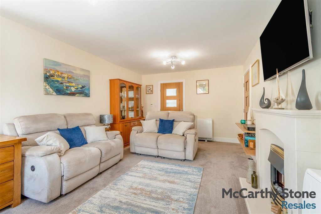 Additional image 4 of 1 bed flat for saleTresham Close, St. Marys Road, Kettering, Northamptonshire NN15