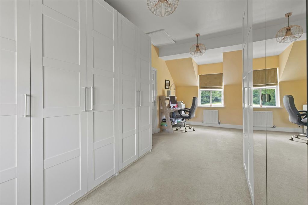Additional image 30 of 5 bed property for saleCollege Drive, Ilkley LS29