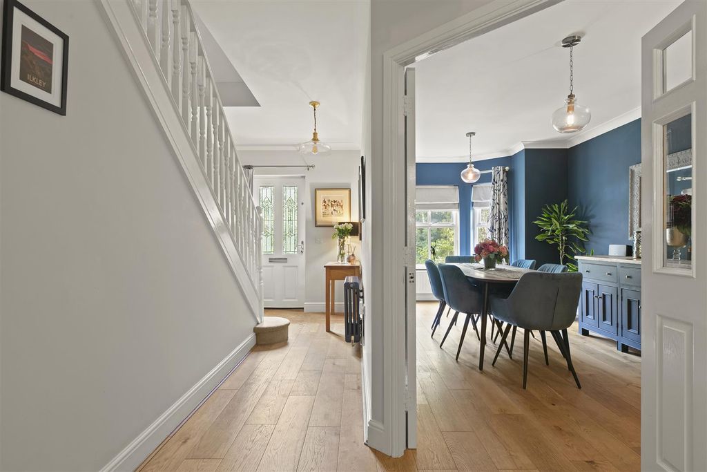 Additional image 10 of 5 bed property for saleCollege Drive, Ilkley LS29