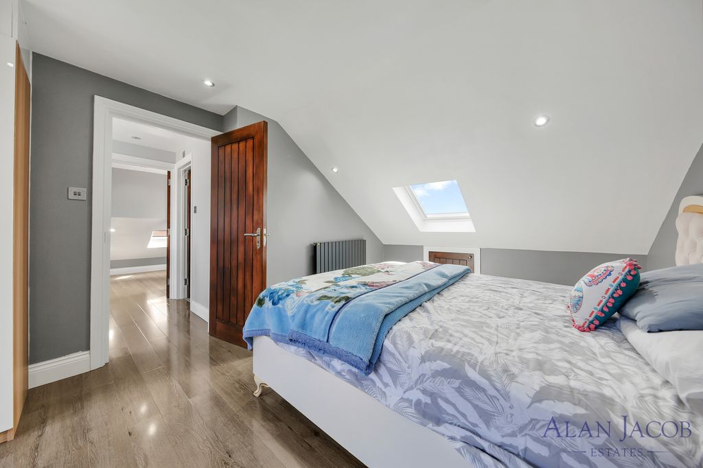 Additional image 7 of 5 bed bungalow for saleJerningham Avenue, Clayhall IG5
