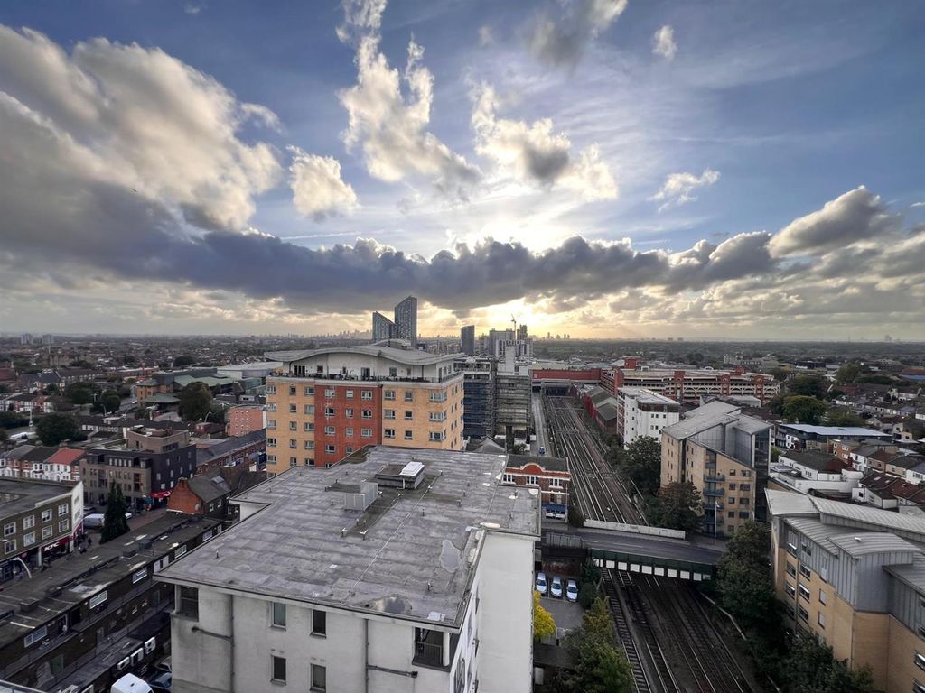 Additional image 9 of 2 bed flat for saleCentreway Apartments, Axon Place, Ilford IG1