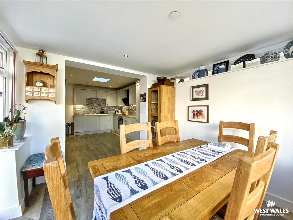 Additional image 8 of 3 bed detached bungalow for saleLlys Y Felin, Kidwelly SA17
