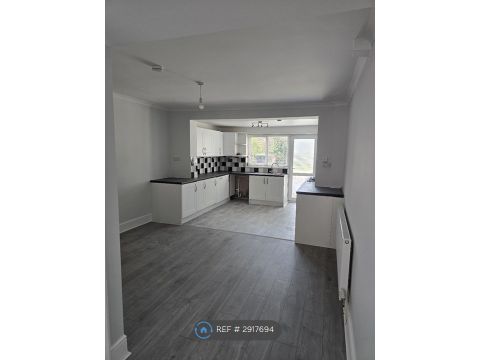Carlingford Road, Hucknall, Nottingham NG15