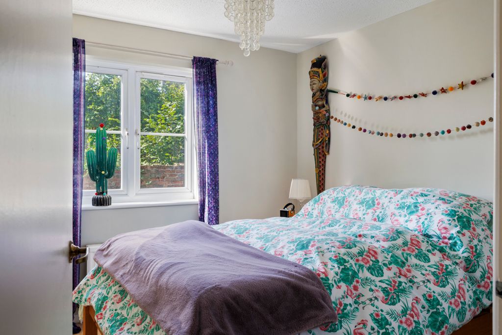 Additional image 8 of 2 bed maisonette for saleHigh Street, Hungerford RG17