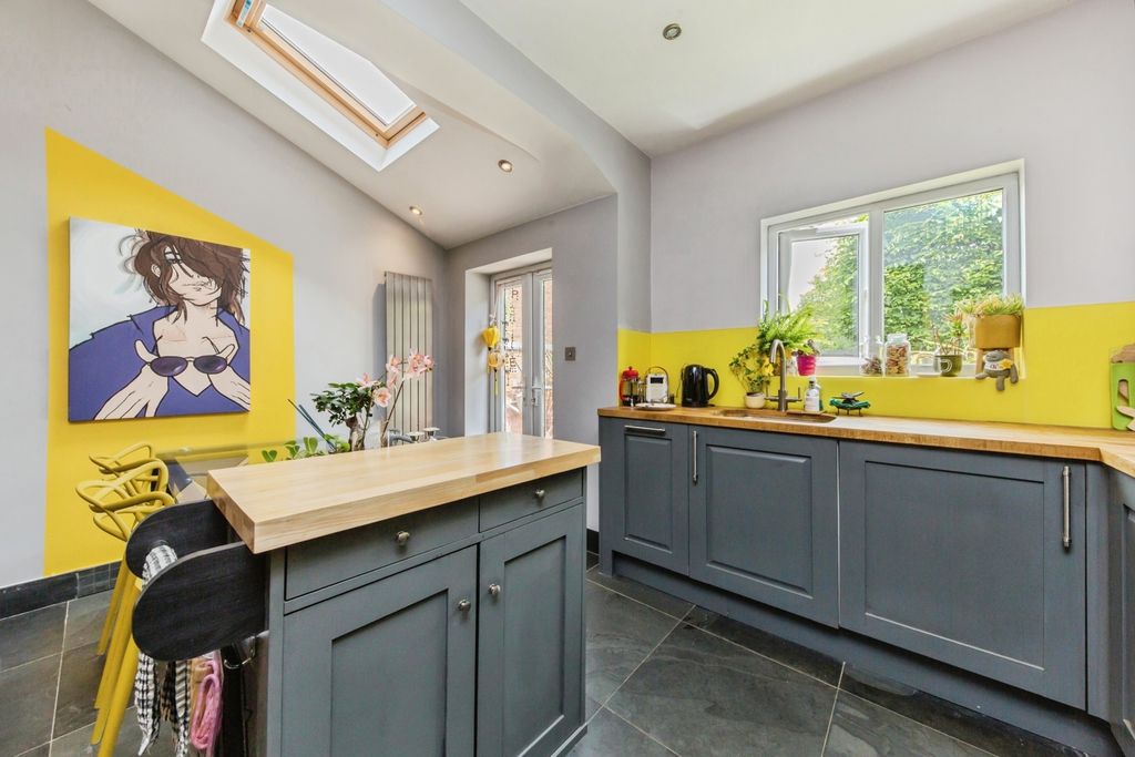 Additional image 7 of 4 bed terraced house for saleBexton Road, Knutsford, Cheshire WA16