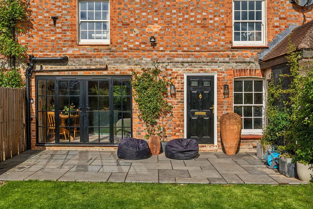 Additional image 2 of 4 bed end terrace house for saleChurch Lane, Hungerford RG17