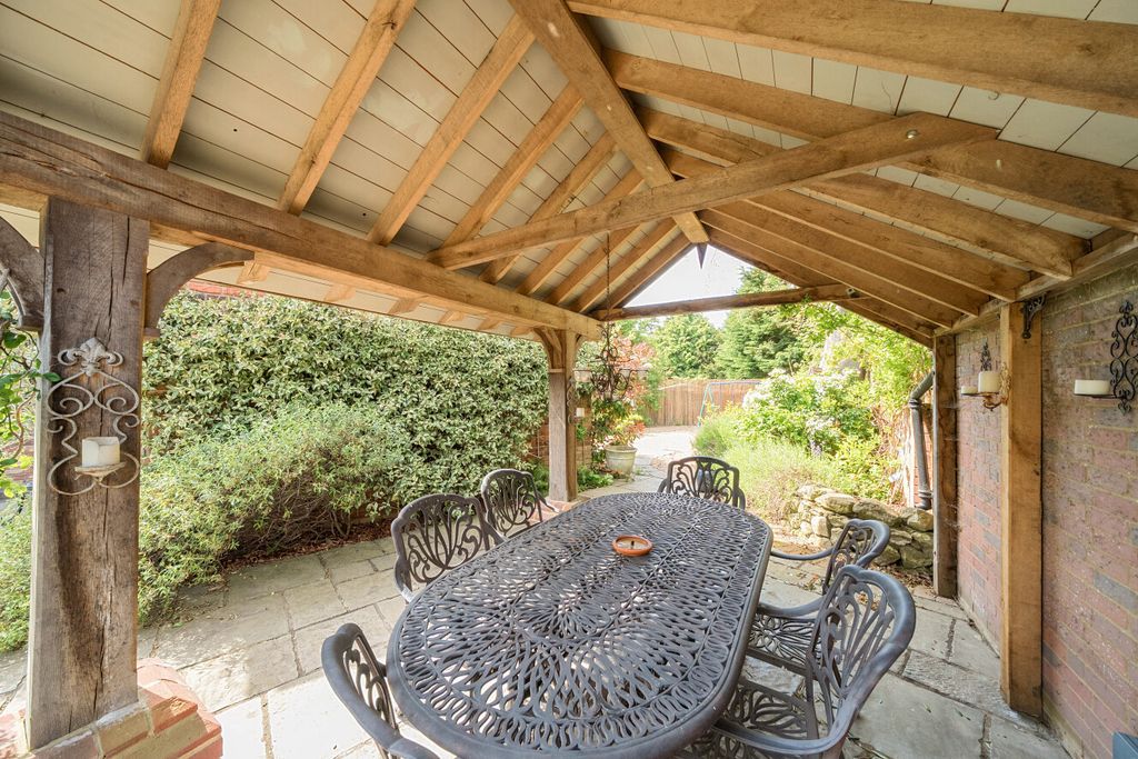 Additional image 40 of 5 bed detached house for saleGreys Park Close, Keston, Kent BR2