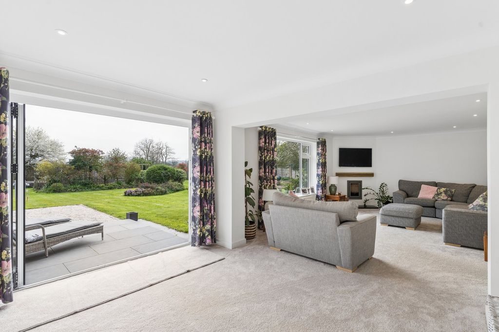 Additional image 5 of 5 bed detached house for saleBerry Lane, Godmanchester, Huntingdon PE29