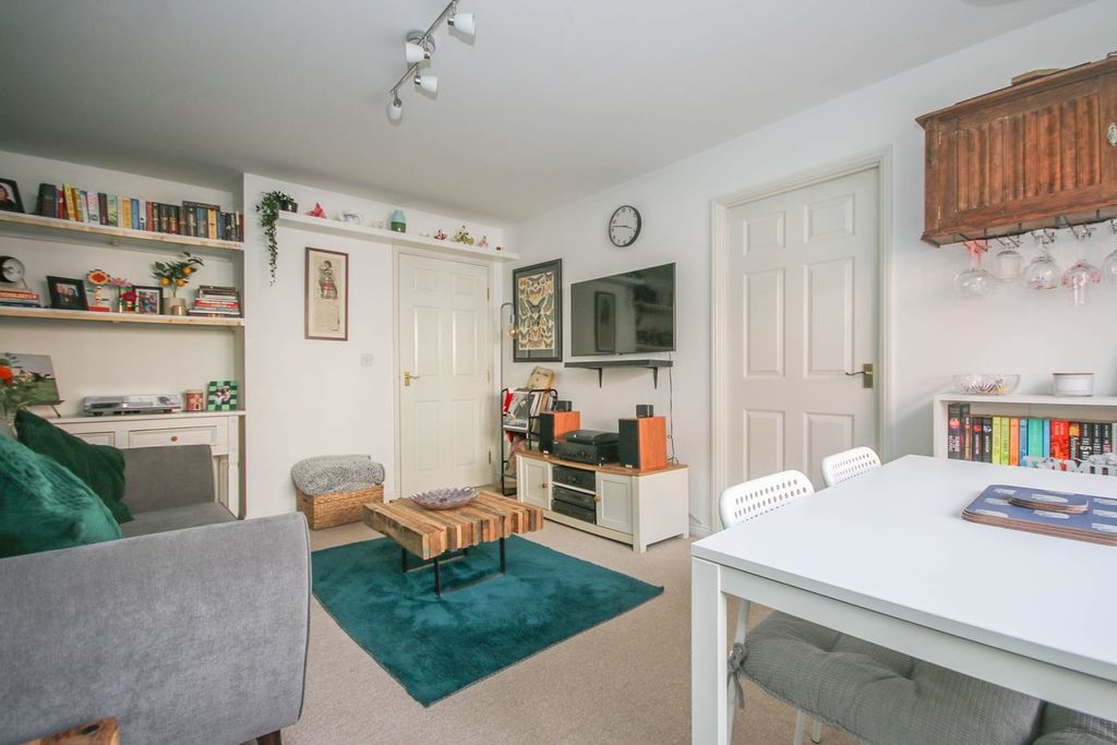 Additional image 3 of 2 bed flat for saleTyrrell Crescent, South Wootton, King's Lynn PE30