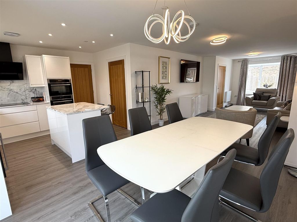 Additional image 13 of 4 bed detached house for saleGerddi Gwenllian, Mynyddygarreg, Kidwelly SA17