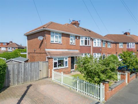 Saville Grove, York YO30