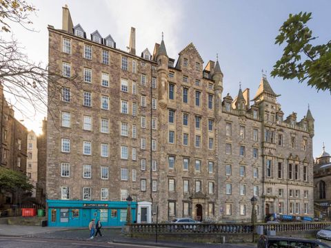 North Bank Street, Old Town, Edinburgh EH1
