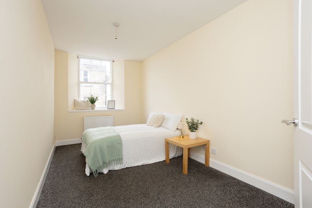Additional image 10 of 2 bed flat for saleHigh Street, Kirkcaldy KY1