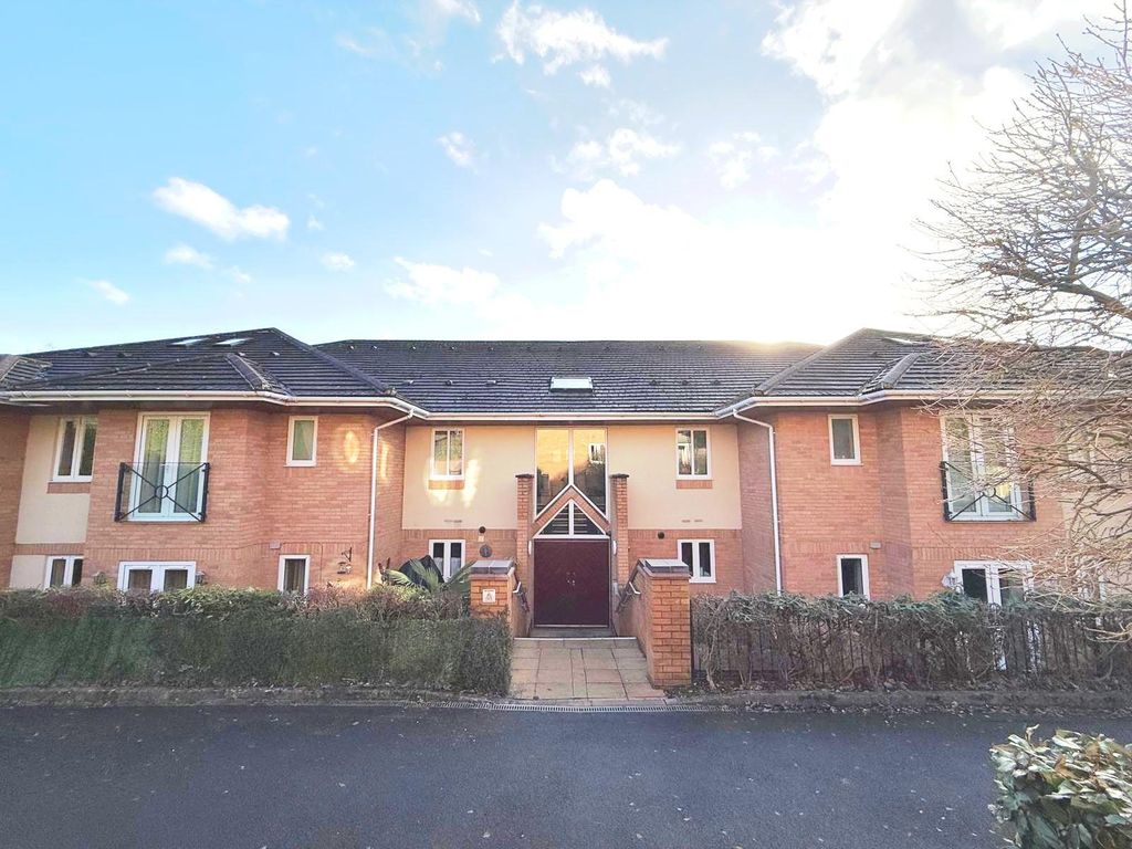 Additional image 21 of 2 bed flat for saleOldnall Road, Kidderminster DY10