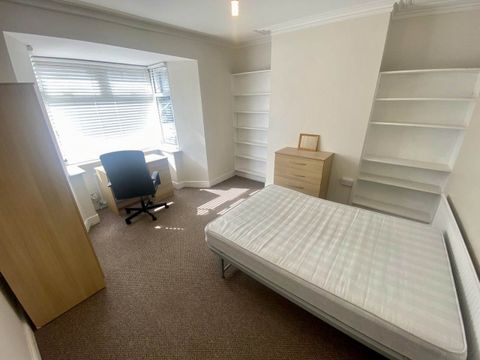 Rhyddings Park Road, Brynmill, Swansea SA2