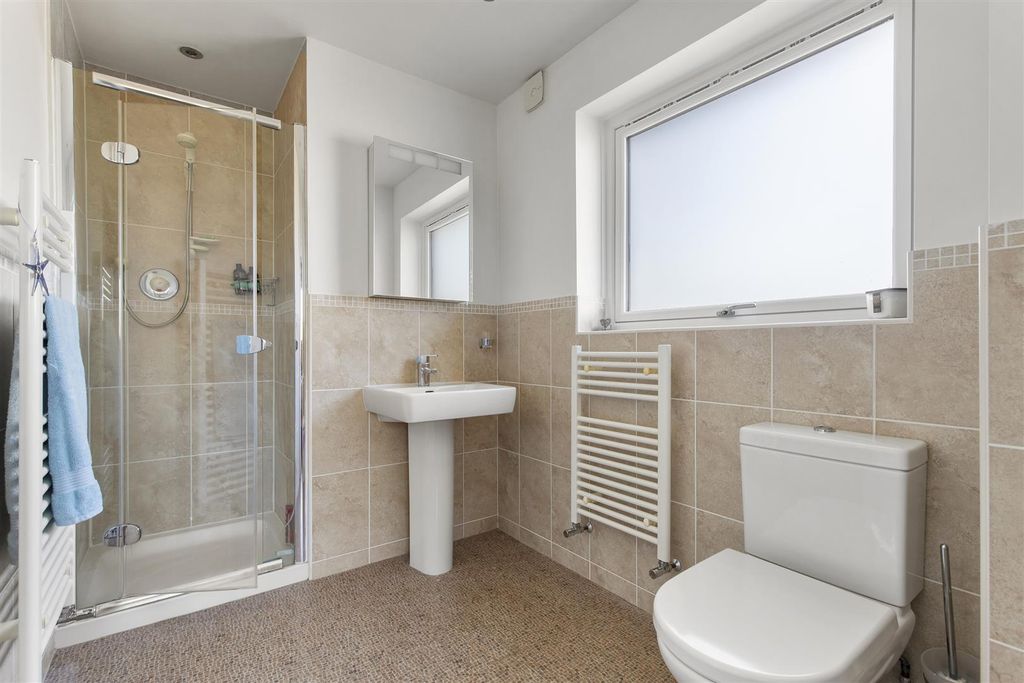 Additional image 20 of 5 bed property for saleOaklands, Westwood Drive, Ilkley LS29