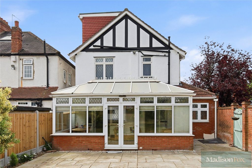 Additional image 43 of 4 bed detached house for saleWoodford Avenue, Ilford IG2