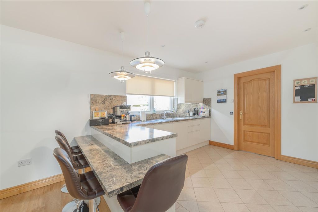 Additional image 12 of 3 bed bungalow for sale16 Riverside View, Kelso TD5