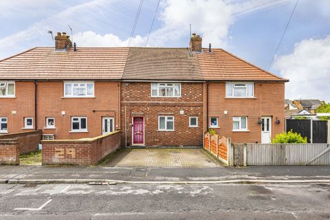 Albert Avenue, Stapleford NG9