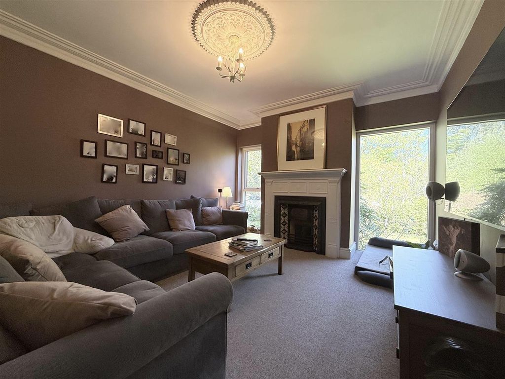 Additional image 11 of 5 bed detached house for saleGreen Lane, Gee Cross, Hyde SK14