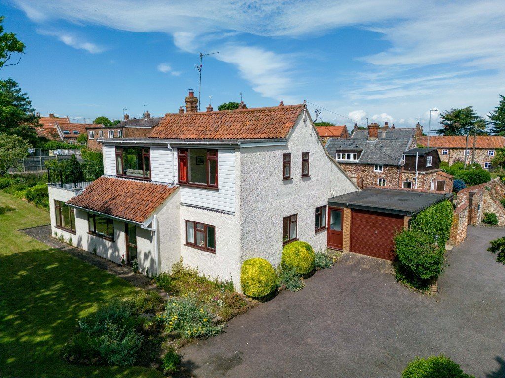 4 bed detached house for saleOld Hunstanton Road, Old Hunstanton, Hunstanton PE36