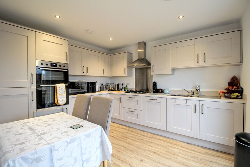 Additional image 5 of 4 bed detached house for saleArmour Grove, Irvine KA11