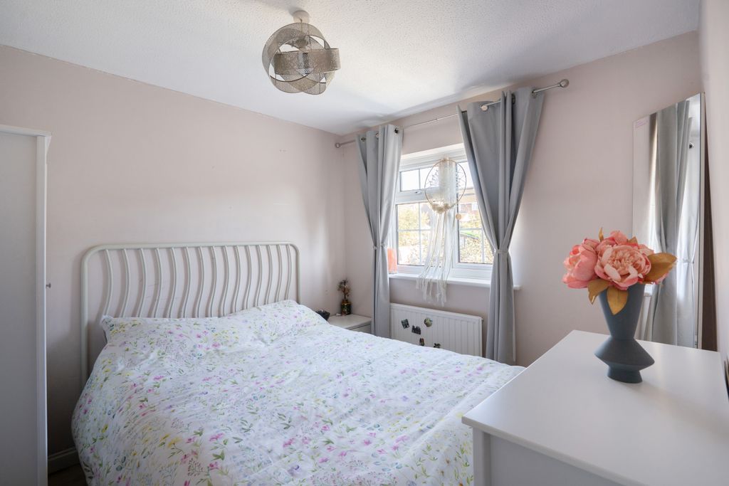Additional image 9 of 4 bed semi-detached house for saleMorley Place, Hungerford RG17