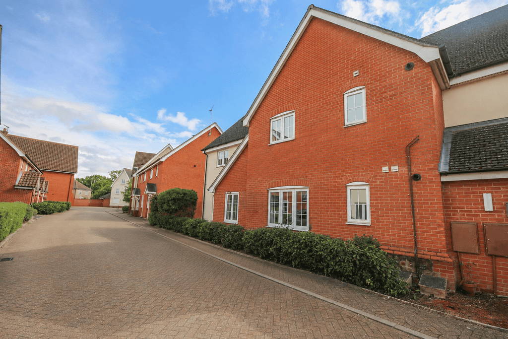 2 bed flat for saleTyrrell Crescent, South Wootton, King's Lynn PE30