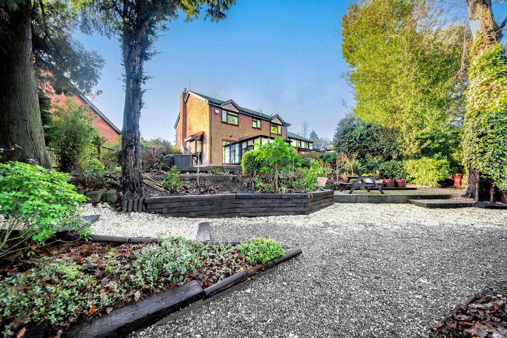 Additional image 15 of 4 bed detached house for saleOak Grove, Kidderminster DY10