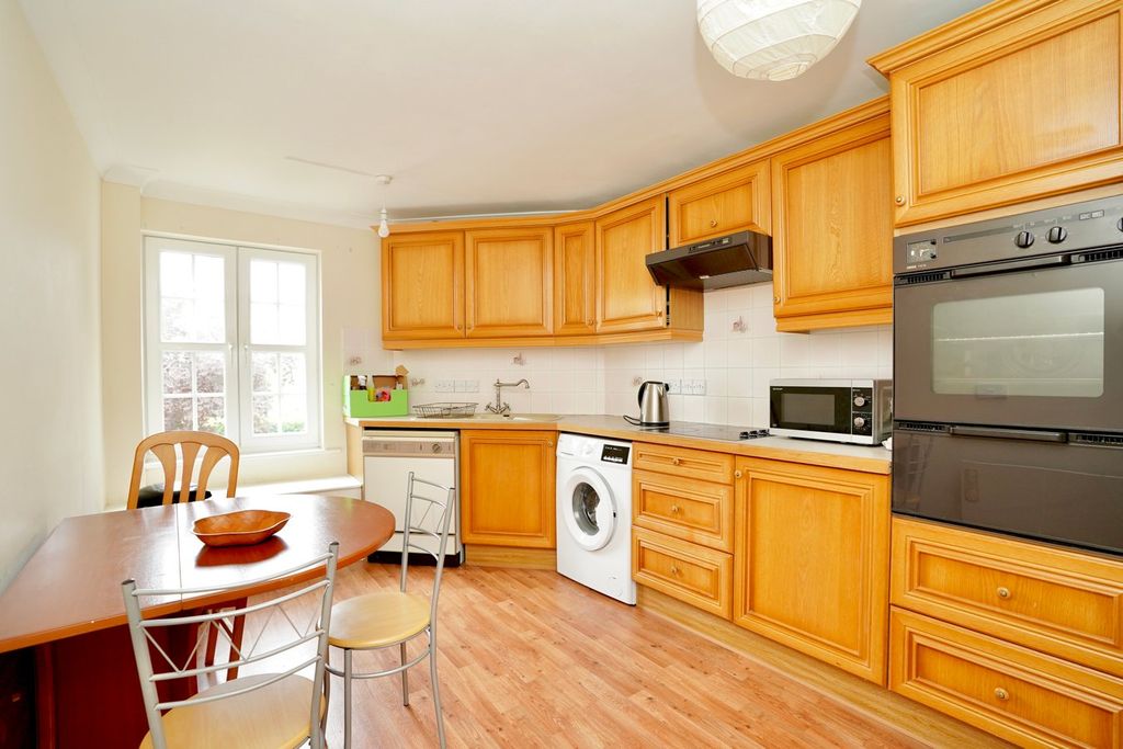 Additional image 6 of 2 bed flat for saleStukeley Park, Great Stukeley, Huntingdon PE28