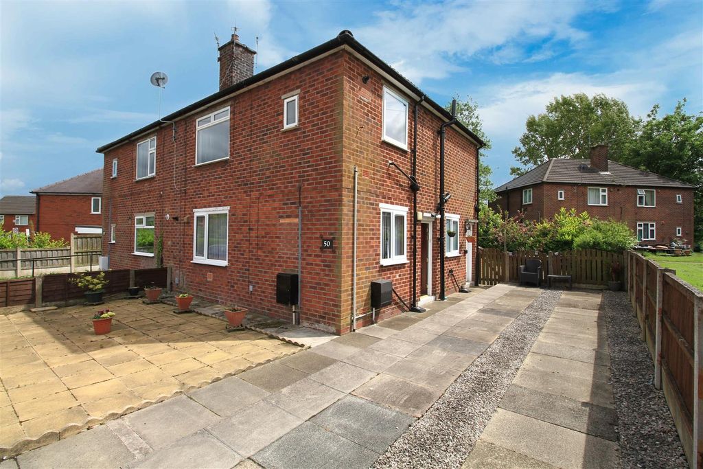 1 bed flat for saleSt. Lawrence Road, Denton, Manchester M34