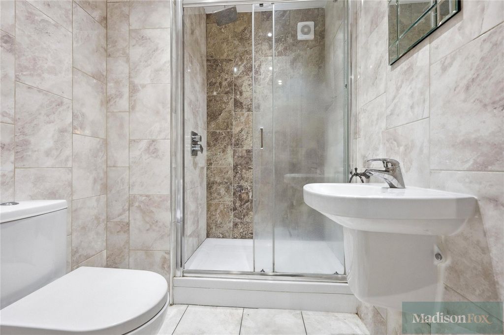Additional image 23 of 4 bed detached house for saleWoodford Avenue, Ilford IG2