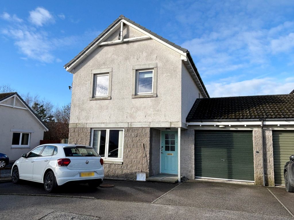 3 bed detached house for saleNo. 67 Deveron Park, Huntly AB54